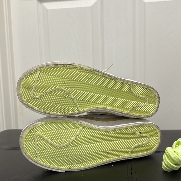 Nike sneakers - Picture 8 of 8